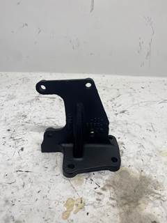 Used Caterpillar 3116 Engine Bracket