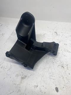 Used Caterpillar 3406E Alternator Bracket