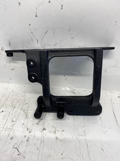 Used Caterpillar C15 Acert Air Cleaner Bracket