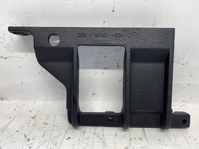 Used Caterpillar C15 Acert Air Cleaner Support