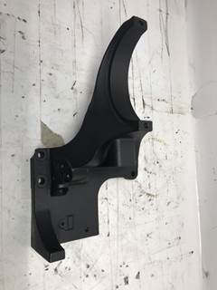 Used Caterpillar C7 Acert Alt & A/C Bracket