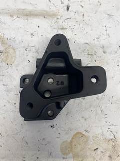 Used Cummins ISB 6.7L A/C Compressor Brakcet