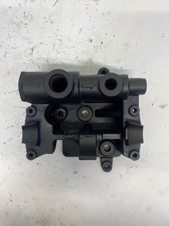 Used Cummins ISX15 Lift Pump Bracket