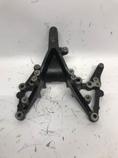 NTO Detroit Diesel DD13 Front  Lifting Bracket