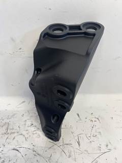 Used Detroit Diesel DD13 Charge Air Pipe Bracket