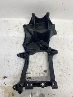 Used Detroit Diesel DD13 Alt & A/C Bracket