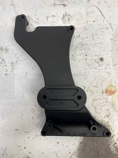 Used Detroit Diesel DD13 ENgine Bracket