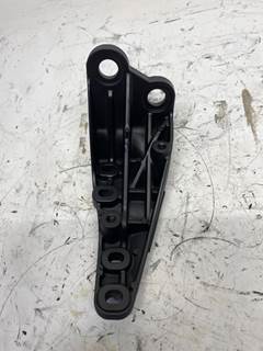 Used Detroit Diesel DD13 Intake Support Bracket