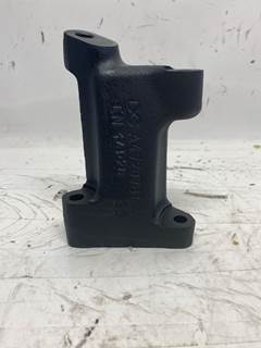 Used Detroit Diesel DD15 Rad Support Bracket