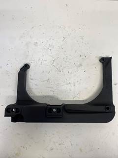 Used Detroit Diesel DD15 Air Filter Bracket