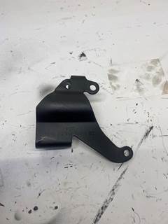 Used Detroit Diesel DD15 Throttle Bracket