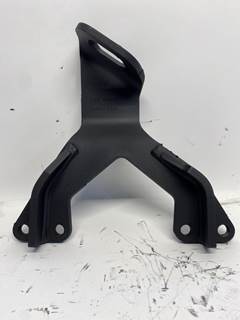 Used Detroit Diesel DD15 Front Lift Eye