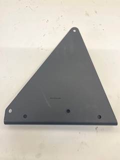 Used Detroit Diesel DD15 Heater Manifold Bracket