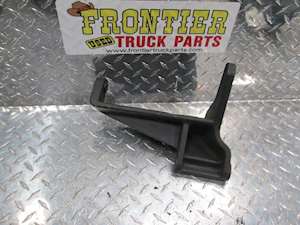 Used Detroit Diesel Engine Bracket