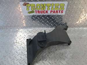 Used Detroit Diesel DD13 Air Cleaner Bracket