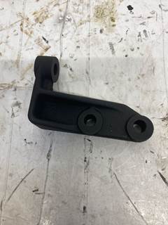 Used Iveco 8.7 Engine Bracket