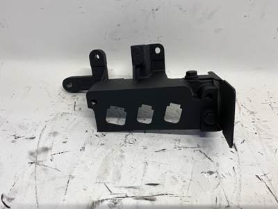 Used Paccar MX13 ECM Bracket