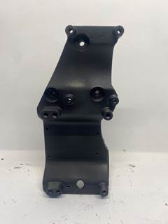 Used Volvo D11H Alt & A/C Bracket