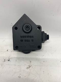 Used Cummins L10 Mechanical Water Housing