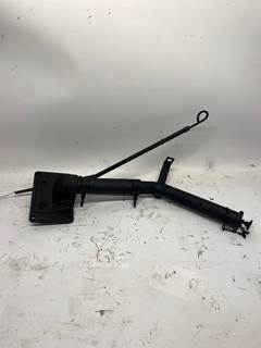 Used Cummins N14 Mechanical Dipstick Cover