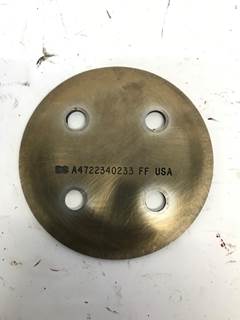Used Detroit Diesel DD15 Idler Gear Retainer