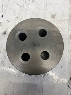 Used International N13 Idler Hub