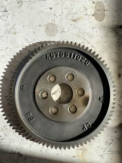 Used Mercedes OM460 DPF Fuel Pump Drive Gear
