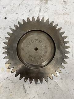 Used Paccar PX9 Accessory Drive Shaft