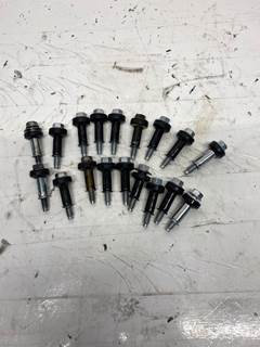 Used Caterpillar Valve Cover Bolts