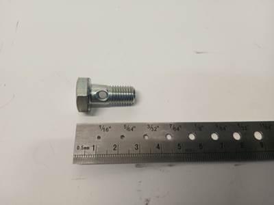 New Isuzu 4HK1TC Banjo Bolt