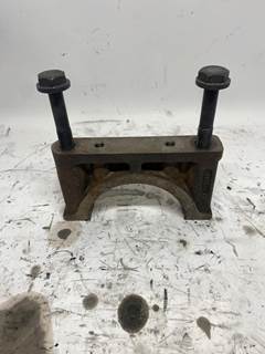 Used International DT466 Main Cap