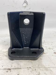 Used Cummins ISB 6.7L Engine mount