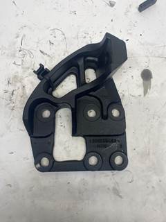 NTO Cummins X15 Drivers Side Engine Mount