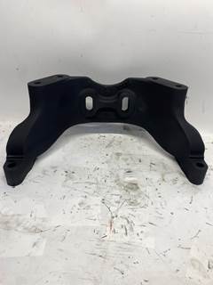 Used Detroit Diesel DD13 Engine Mount