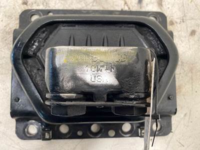 Used Volvo VNL Gen 2 LH Engine Mount