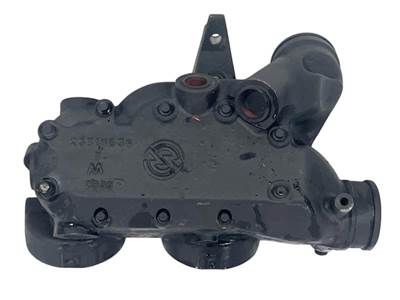 Used Detroit Diesel Series 50 DDEC IV Oil Cooler Assembly