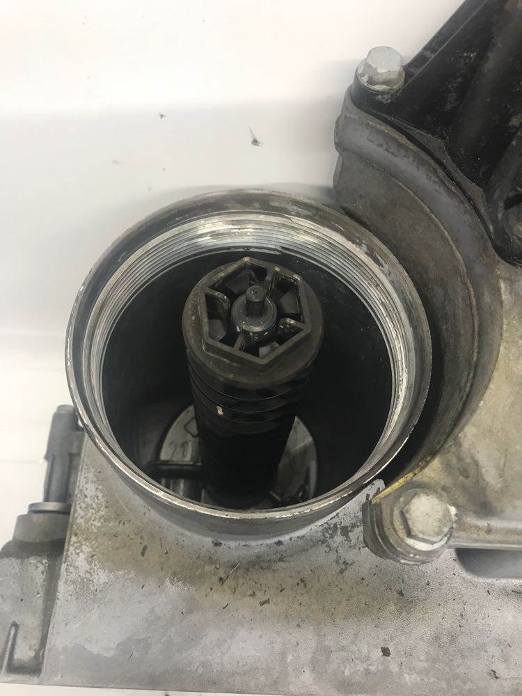 Used Detroit Diesel DD15 Oil Coolant Filter Module For Sale Dorr, MI