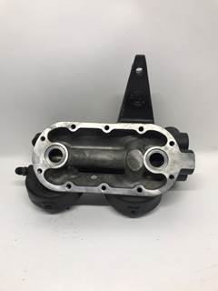 Used Detroit Diesel Series 60 DDEC II 12.7L Oil Filter Base