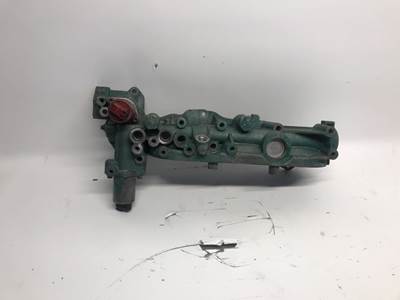 Used Volvo D13M Oil Filter Base