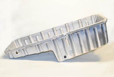 New Detroit Diesel DD15 Aluminum Rear Sump Oil Pan