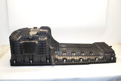 New Detroit Diesel DD16 Oil Pan