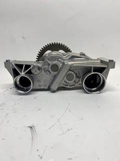 Used Detroit Diesel DD13 Oil Pump