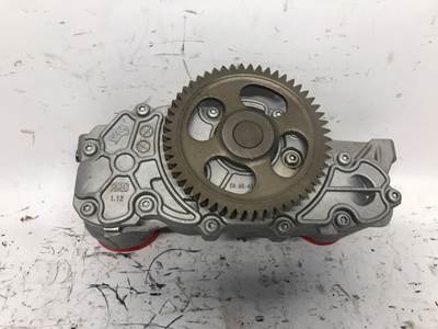 Used Detroit Diesel DD15 Oil Pump