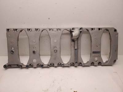 Used Paccar MX13 Block Stiffening Plate