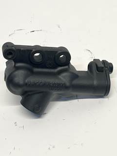 Used Paccar MX11 Coolant Splitter