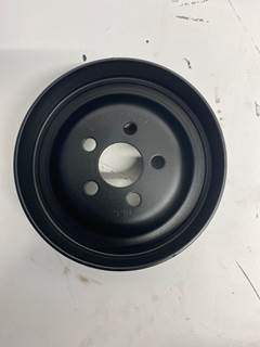 Used Volvo D13 Water Pump Pulley