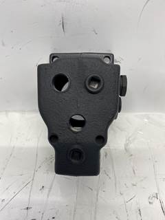 Used Caterpillar 3306DI thermostat housing