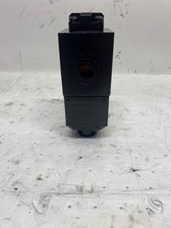 Used Cummins N14 Mechanical Oil Control Valve