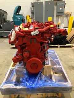 New Cummins B6.7 Engine