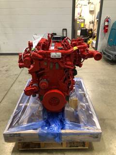 New Cummins B6.7 Engine